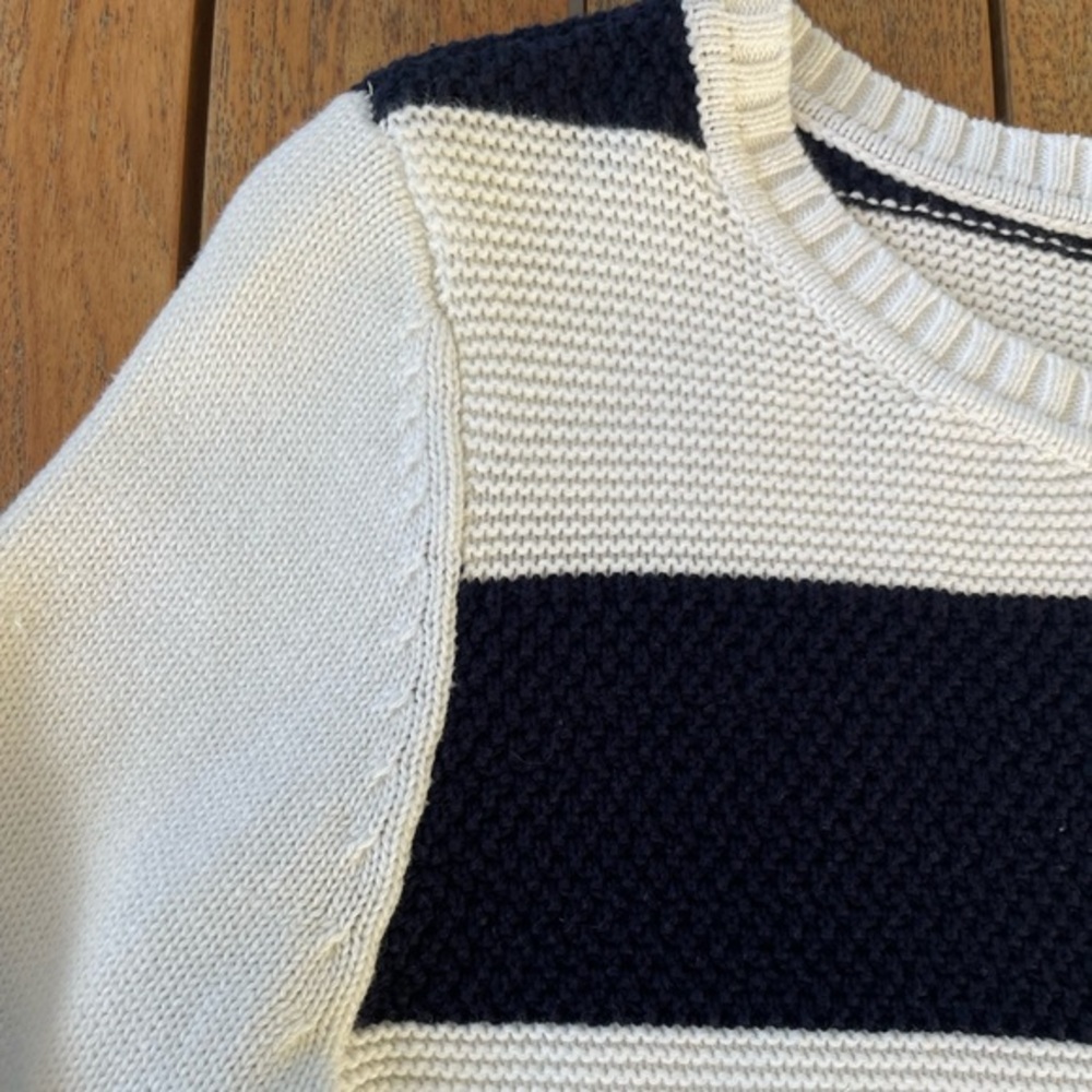 Talbots Black and White Striped Knit sweater Medium Petite 🖤 - Picture 3 of 7